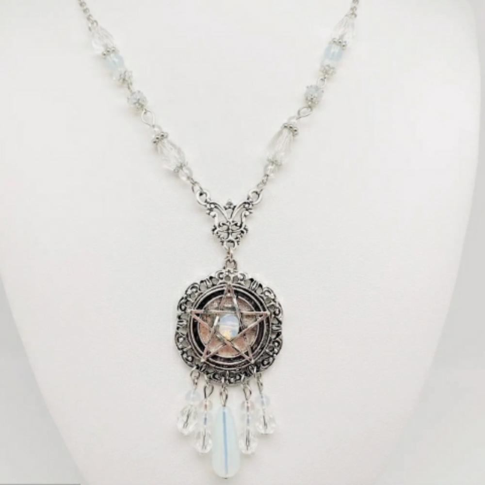 Victorian Pentagram crystals necklace